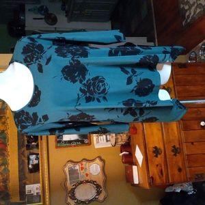 Jaclyn Smith collection floral tunic